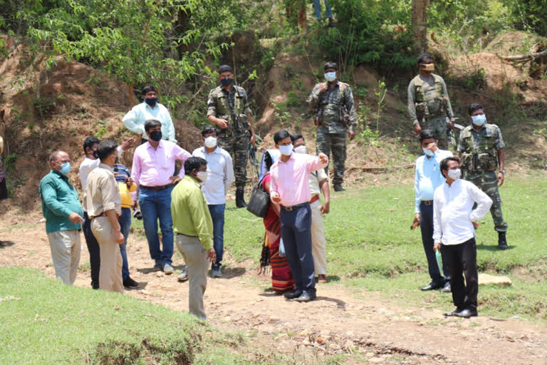 Deputy Commissioner of village Sarubhar inspected