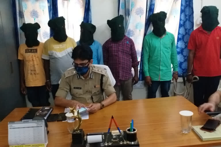 6-cyber-criminals-arrested-in-jamtara