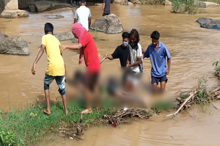 man-dead-body-recovered-from-river-in-gumla