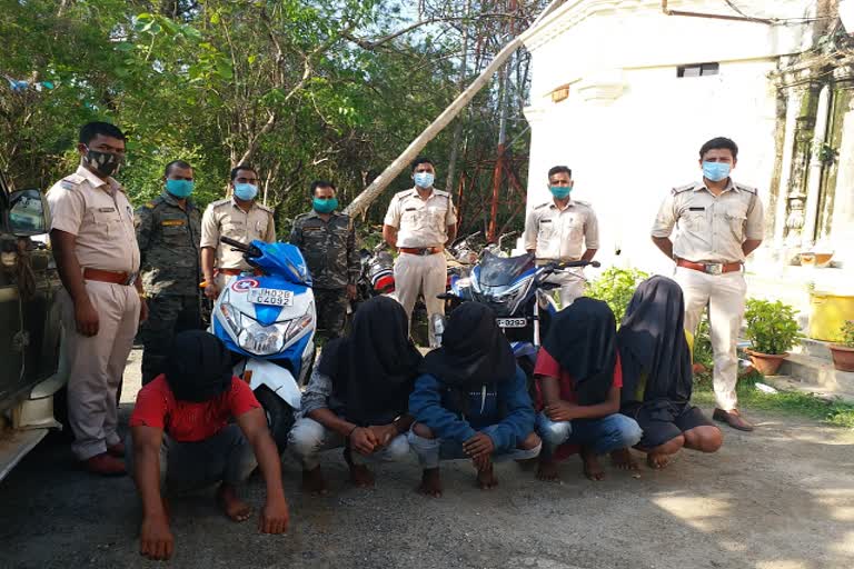 hazaribag-police-arrested-five-criminals