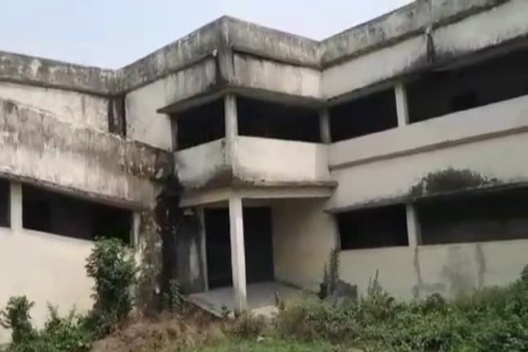 Hospital in ruins awaiting inauguration