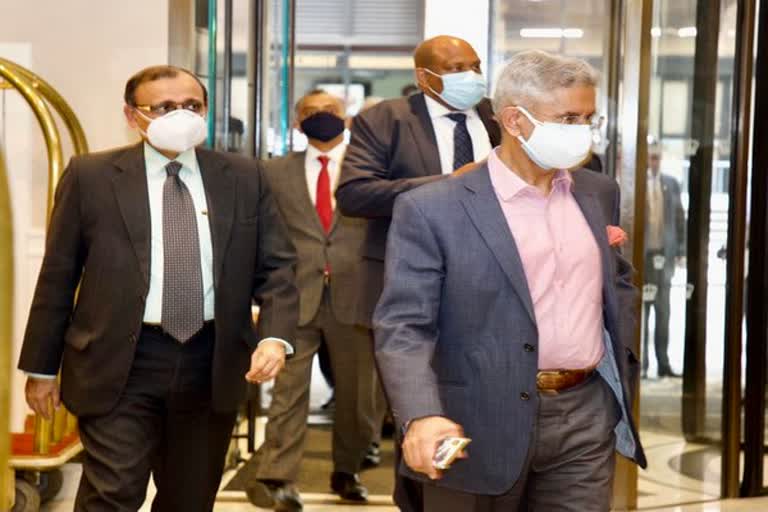 eam-jaishankar-arrives-in-new-york-to-discuss-covid-related-cooperation-with-us-officials