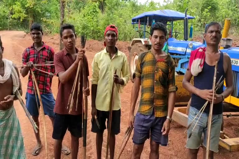 surrendered Naxalites built ten kilometer road in Jiyakodata of Dantewada