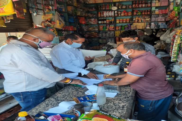 Jhajjar shopkeepers selling goods expensive prices