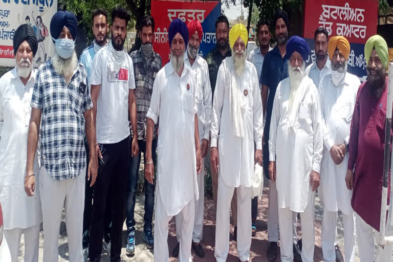 ਪੰਚਾਇਤਾਂ ਨੇ SSP ਨੂੰ ਦਿੱਤਾ ਮੰਗ ਪੱਤਰ