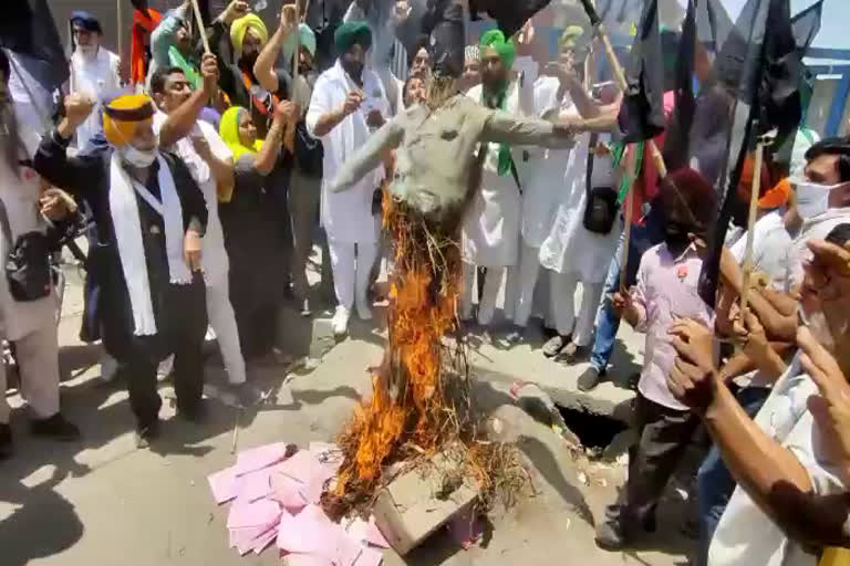 farmers black day protest sonipat