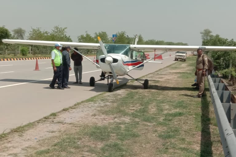 emergency landing of two-seater plane