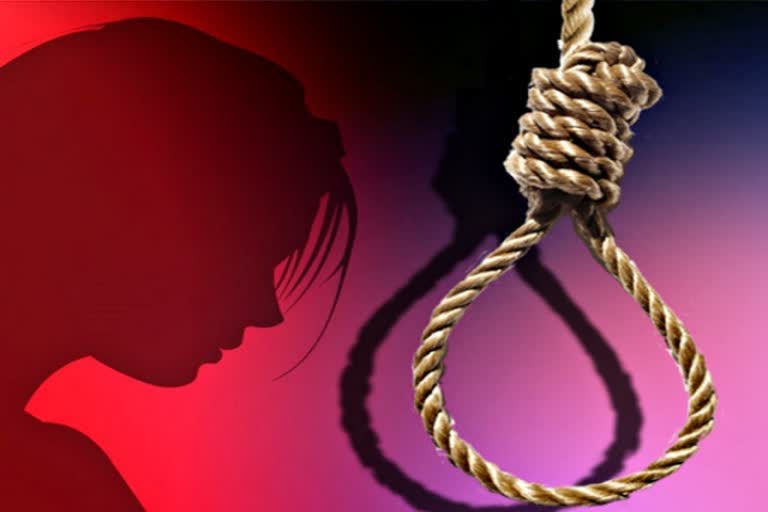 Married woman commits suicide,  suicide in Khandela,  सीकर न्यूज