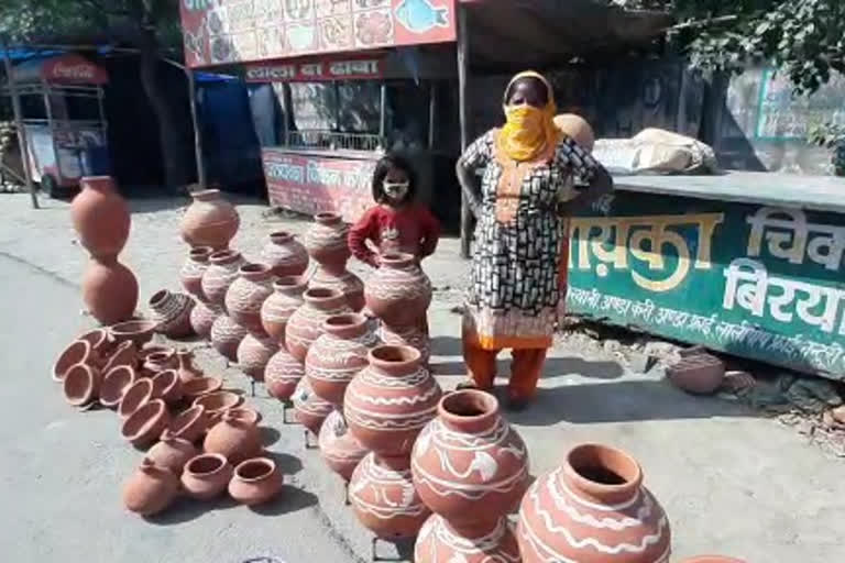 corona affects  clay pot sellers in ghaziabad