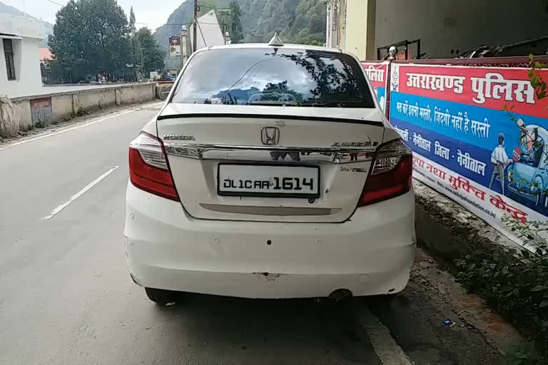 Tourists of Delhi in Nainital