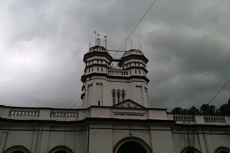 light to moderate rainfall is expected in South Bengal including Kolkata