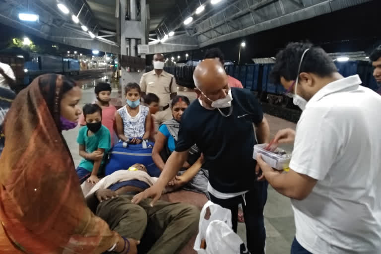 Person fell between the platform and the coach while getting off the moving train in koderma