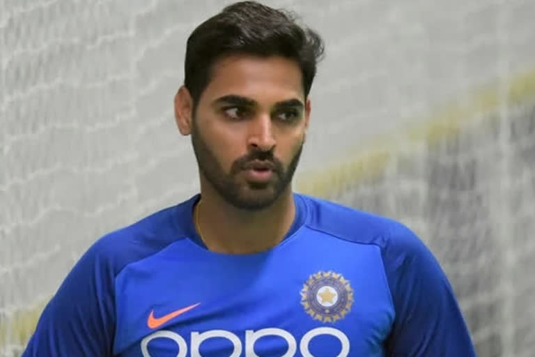 Bhuvneshwar bowling