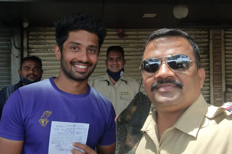 rahul tripathi, kolkata knight riders cricketer