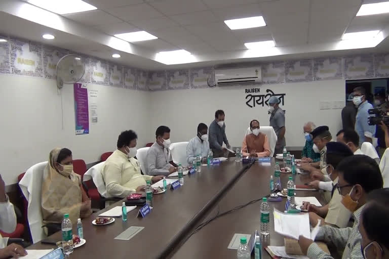 cm-shivraj-took-meeting-of-crisis-management-committee