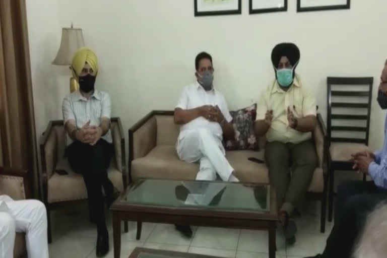 ਰੋਜ਼ਾਨਾ 9 ਤੋਂ 5 ਵਜੇ ਤਕ ਖੁੱਲ੍ਹਣਗੀਆਂ ਦੁਕਾਨਾਂ