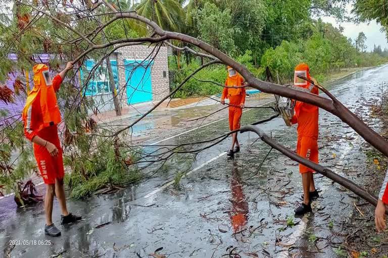 ୟସ୍‌ ପ୍ରଭାବିତ ସମସ୍ତ ୫ଟି ଜିଲ୍ଲାରେ ରାସ୍ତା ମରାମତି ସଂପୂର୍ଣ୍ଣ