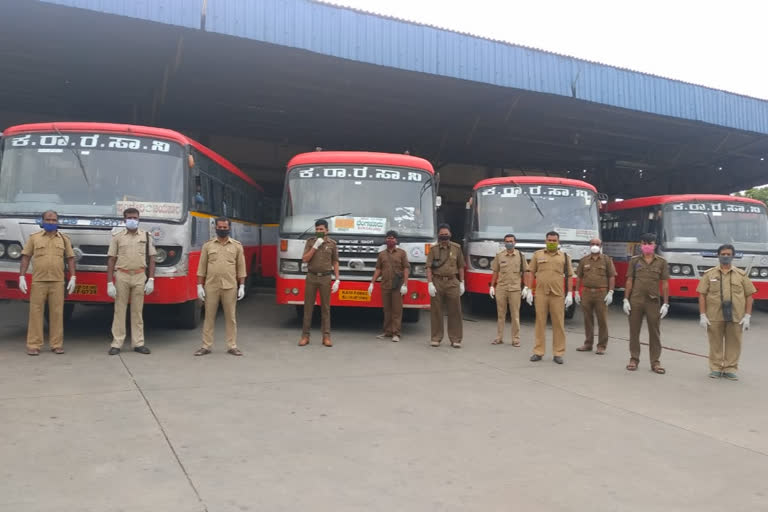 Use of KSRTC bus to provide vaccination