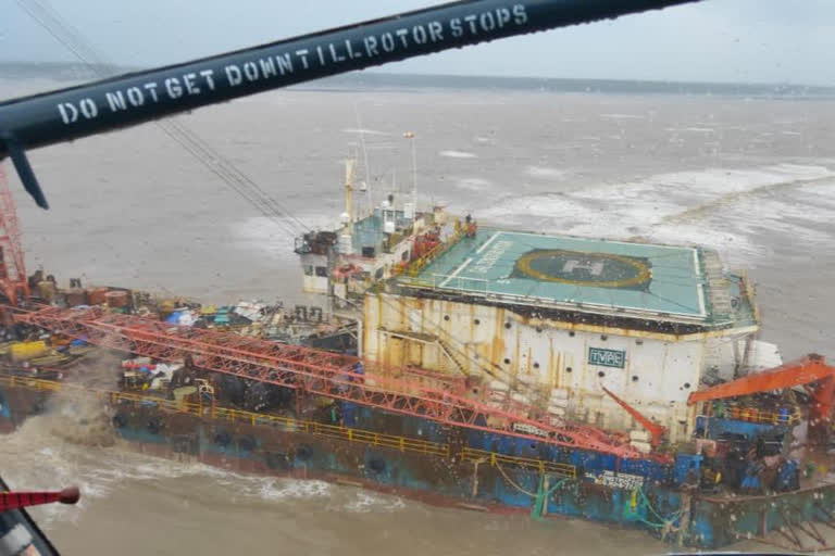 Oil and diesel spill has started from the ship (Brij) in Vadrai sea