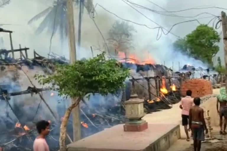 fire-breaks-out-in-of-ganjam-district