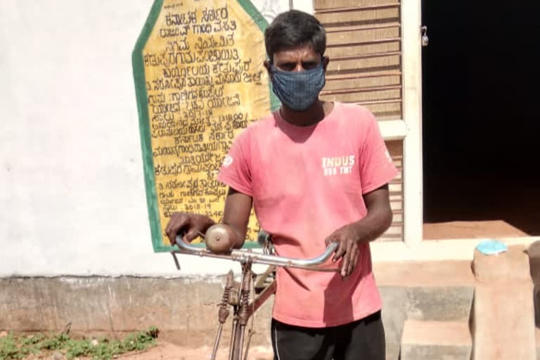 Karnataka man rides 300 km on bicycle to get medicine for his son