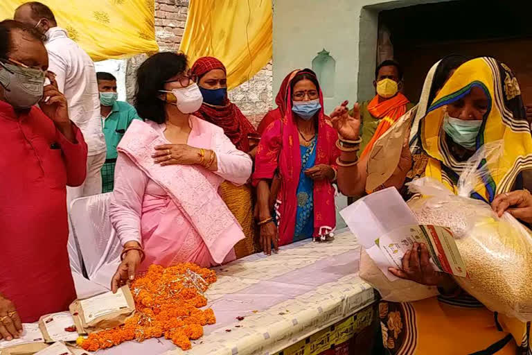 बीजेपी विधायक प्रतिभा शुक्ला