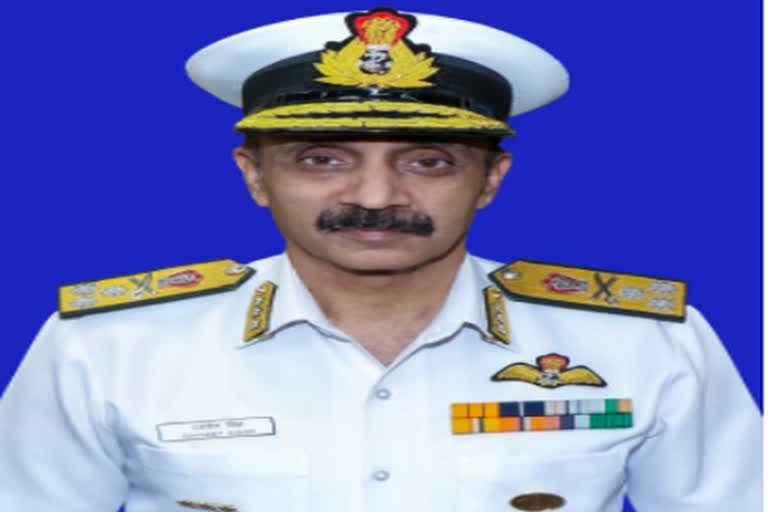 Vice Admiral  Vice Admiral Ravneet Singh  Ravneet Singh  Vice Admiral Ravneet Singh assumes charge  Ravneet Singh assumes charge as Deputy Chief of Naval Staff  Deputy Chief of Naval Staff  Defence Ministry  Indian Navy  എയർ ഫോഴ്‌സ് ഡെപ്യൂട്ടി ചീഫ്  വൈസ് അഡ്‌മിറൽ നവനീത് സിങ്  അതിവിശിഷ്ഠ സേവാ മെഡൽ,  നൗസേന മെഡൽ  ഇന്ത്യൻ എയർ ഫോഴ്‌സ്  ചേതക്  ഇന്ത്യൻ പ്രതിരോധ ഉപദേഷ്ടാവ്