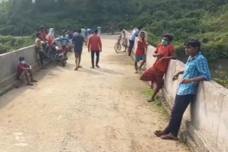 man died due to drowning in canal in seraikela