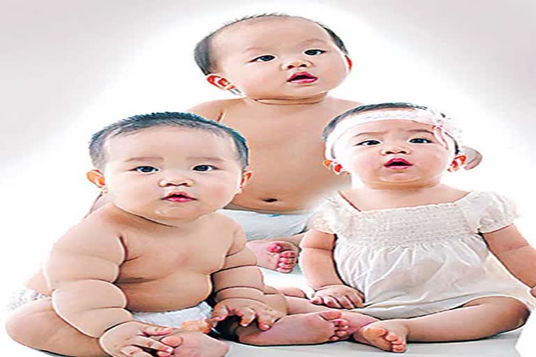 chinese on three children policy