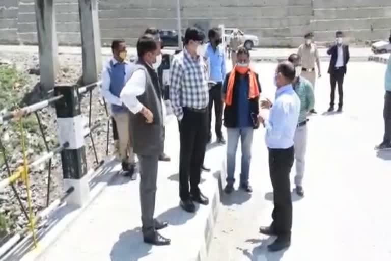 education-minister-govind-thakur-inspected-the-bhootnath-bridge-in-kullu