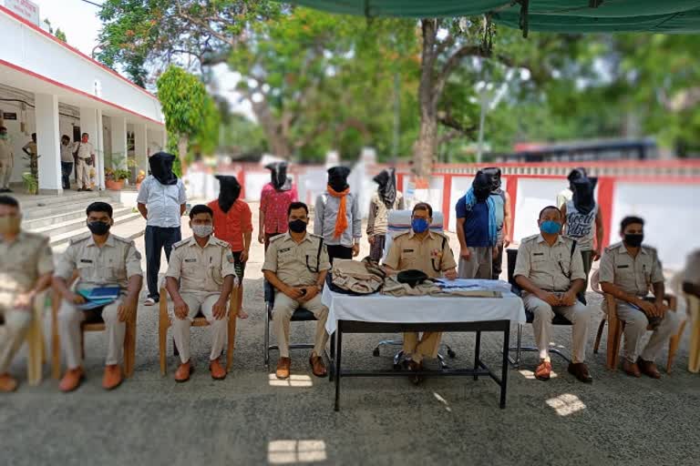 12-cyber-criminals-arrested-in-deoghar