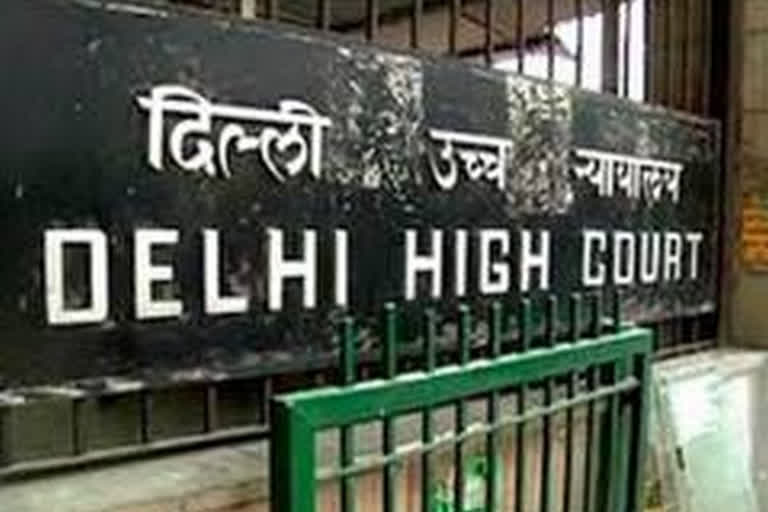 HC notices to Centre  HC notices to Delhi govt  delhi high court  vaccine secon dose  ഡൽഹി ഹൈക്കോടതി  covid vaccination  Rajeev Parashar  ജസ്റ്റിസ് രേഖ പല്ലി  Justice Rekha Palli