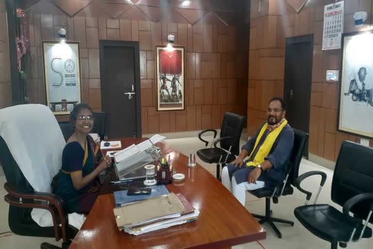 MLA Pradeep Yadav met VC of SKMU in goddda