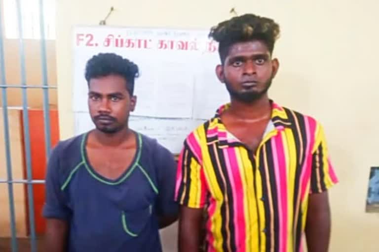 Two youngsters arrested for abduction cannabis in Thiruvallur