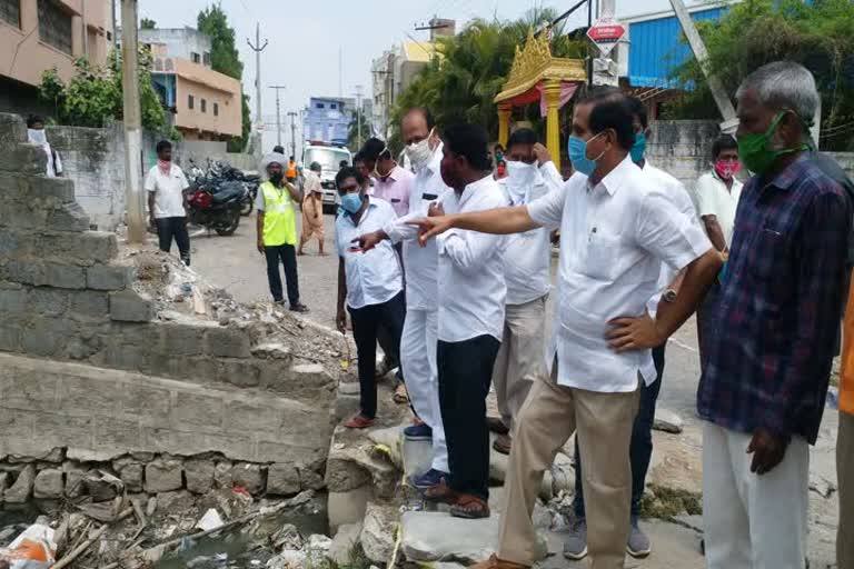 Mla vinay bhaskar visited in hanmakonda