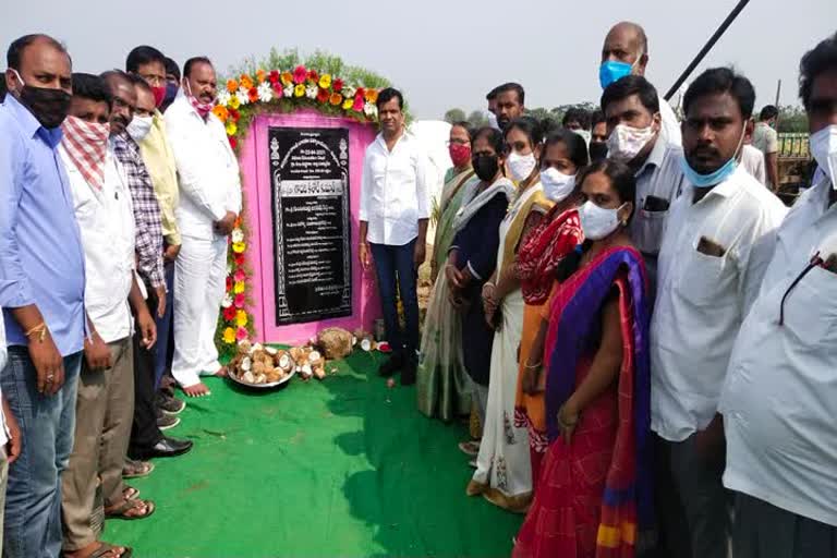 foundation stone for kasthurba school in maddirala