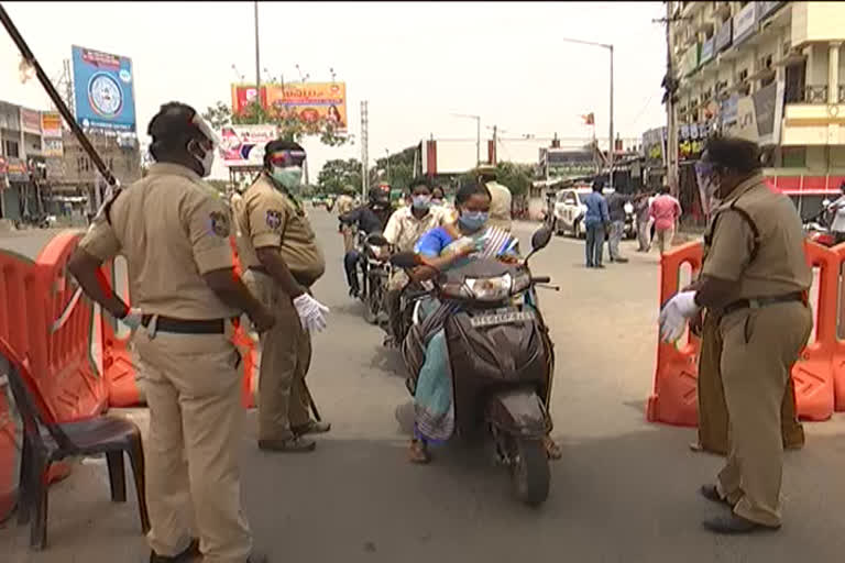 lock down strictly imposed in khammam , khammam lock down 