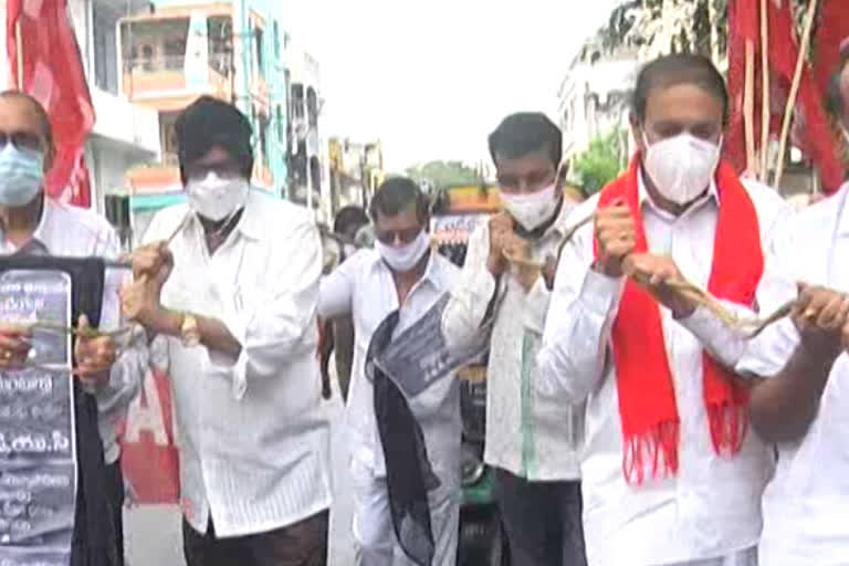 cpi leader ramakrishna protest on petro price