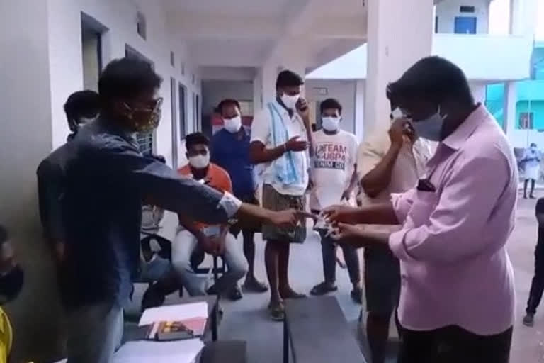 krishnapatnam anandayya medicine distribute in narpala