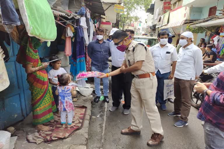 कोरोना ने छीना दो मासूमों से मां-बाप का साया