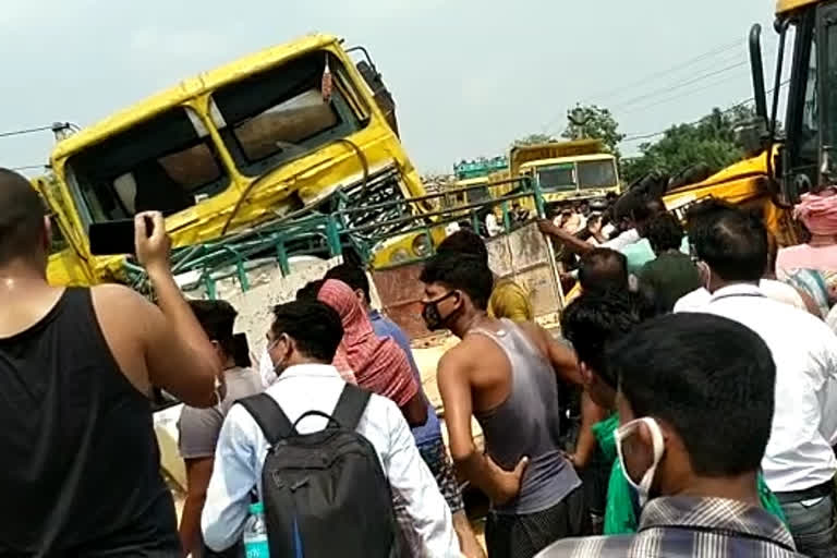 road-accident-in-Balasore-2-dead