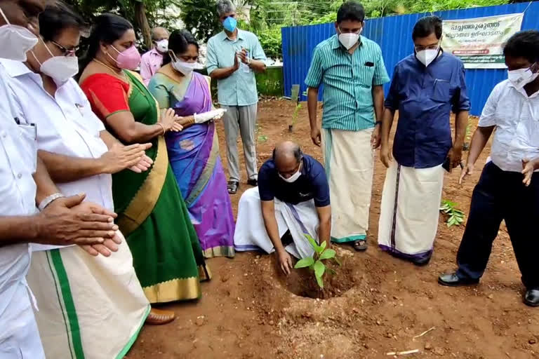 Pachathuruthu project at district level