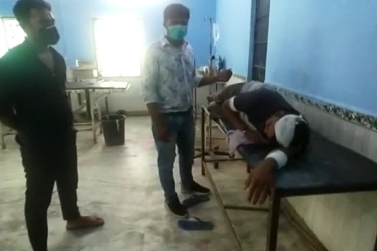 Criminals attacked youth in gopalganj