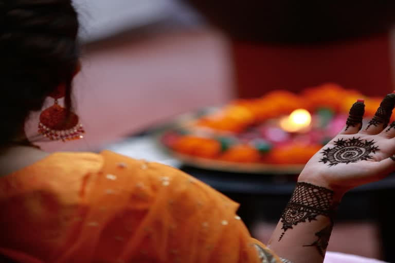 Yami Gautam Mehndi Ceremony