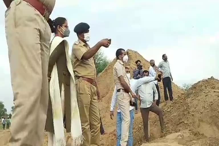 gravel mining worker death, worker death in Jhunjhunu