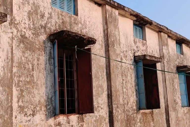 332 schools in Bemetara became dilapidated