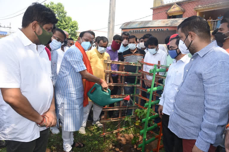 bjym planted tree in the memory of the workers in jamshedpur