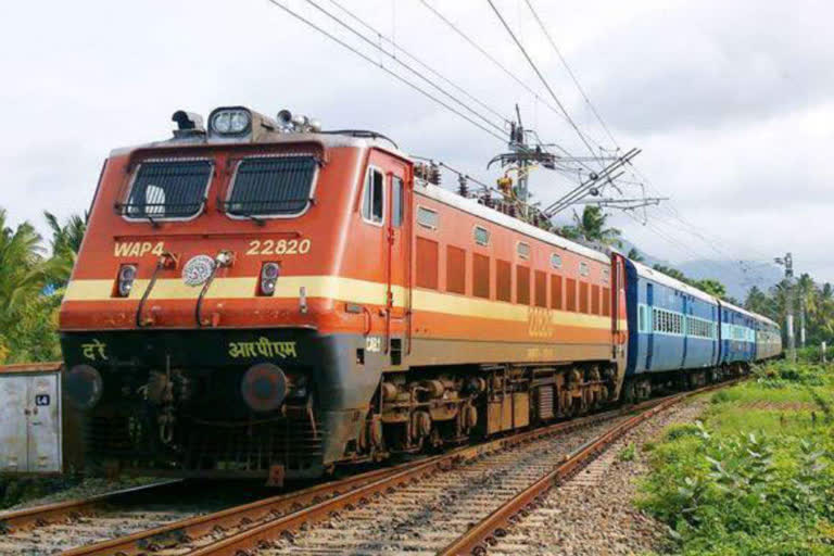 special-train-between-gorakhpur-panvel-gorakhpur