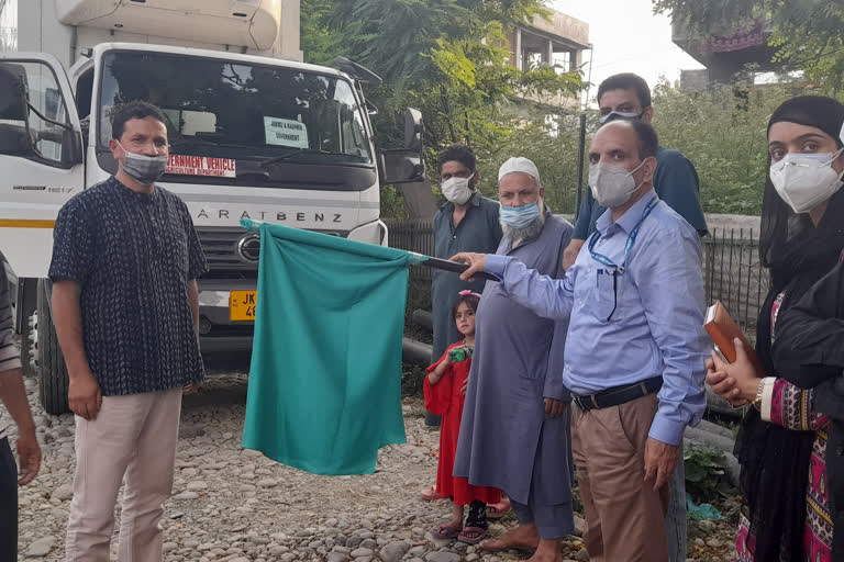 jkhpmc dispatched several vegetable carts from pulwama