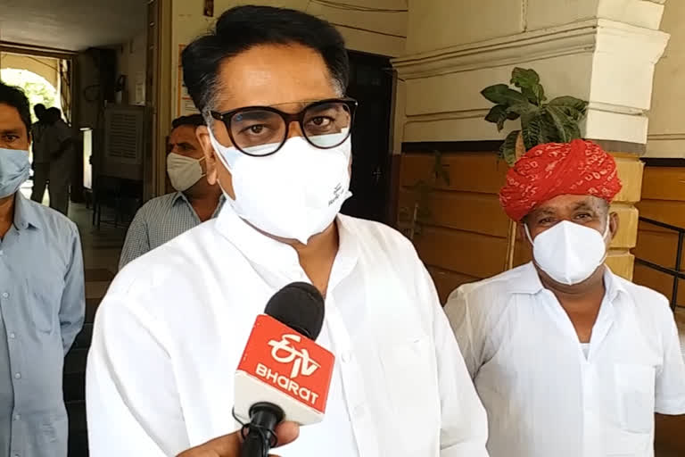 नए अस्पताल विवाद पर बोले विधायक, MLA said on new hospital dispute